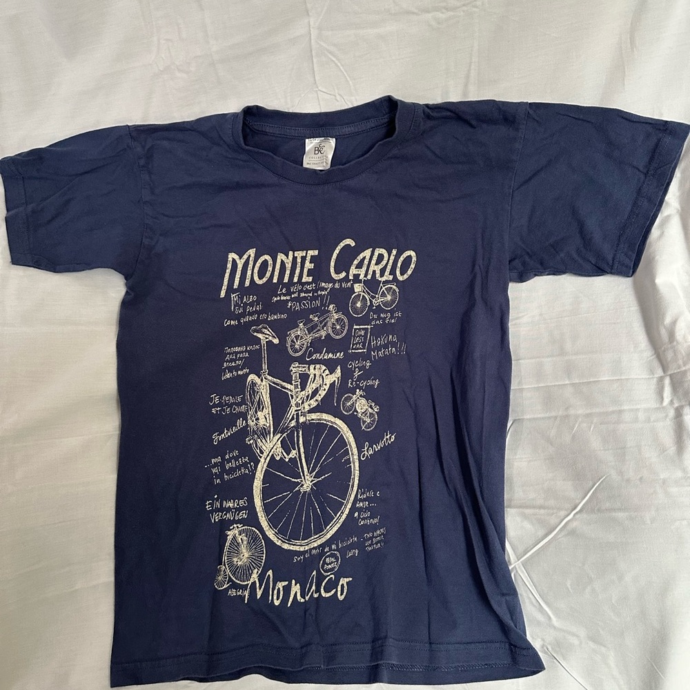 Kids, Monte Carlo bicycle T-shirt size 12/14. Very clean.
